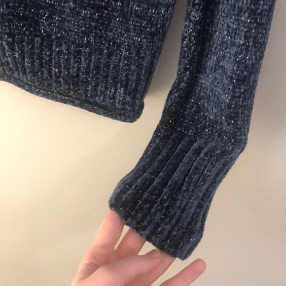 Blue sparkly EXTREMELY soft sweater! - Picture 3 of 3
